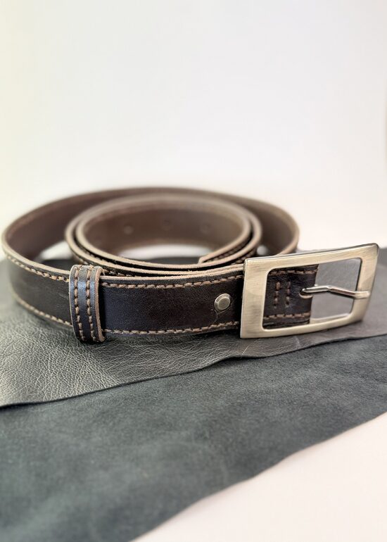 Dark brown belt