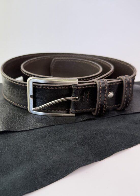 Dark brown belt