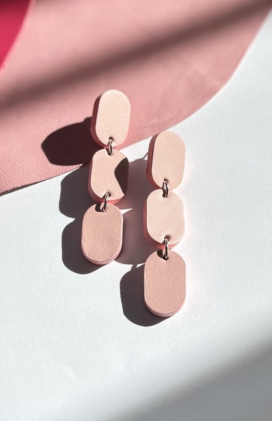 Light pink geometry#3